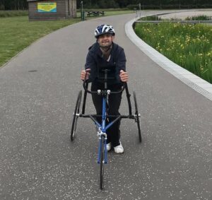 Harris Menshawi on frame running bike